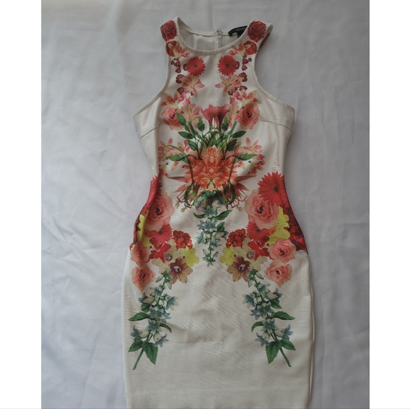 Forever 21 Dresses & Skirts - Floral Forever 21 dress